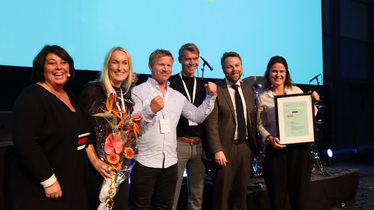 Under ble tildelt Reiselivsprisen 2019 under Innovasjon Norges årlige arrangement «Kickoff reiseliv» i Oslo. Foto: Innovasjon Norge. 