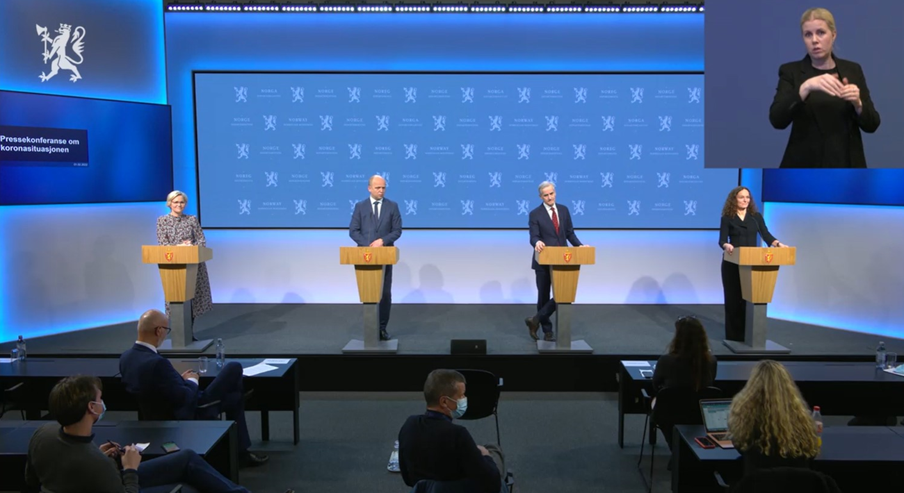 Bildet tatt fra Regjeringens pressekonferanse 1 februar 2022