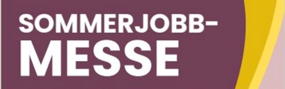 Blått felt med teksten Sommerjobbmesse og logoene til NAV og NHO Reiseliv