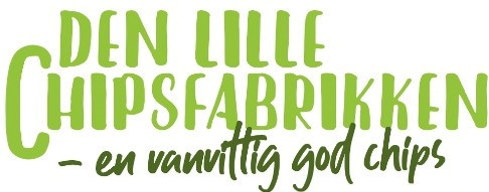 Grønn logo for den lille chipsfabrikken i grønn. Foto.