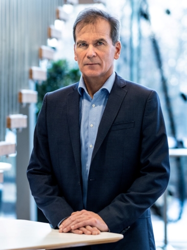 Magne Kristensen, direktør for arbeidslivspolitikk i NHO Reiseliv, med alvorlig mine.